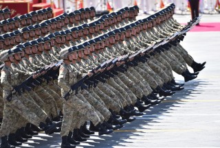 國防部回應(yīng)“解放軍多年未實戰(zhàn)‘尚能飯否’”