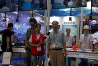 【視頻專訪】武漢興圖新科電子股份有限公司歐陽泉副總經理2016軍民融合展上正在接受公共安全裝備網專訪