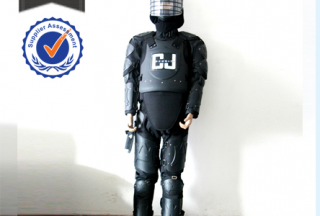 【科普】防暴服為什么是平息暴亂的必備裝備？