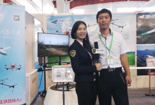 【展會直擊】北京韋加無人機科技股份有限公司銷售部部長龐敬亮在第六屆國際無人機駕駛航空系統展接受公共安全裝備網專訪