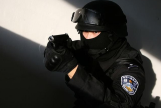 看看我國的特警部隊里的武器裝備有哪些？