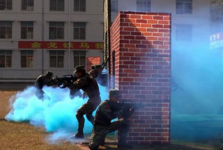 超強“魔鬼周”十天九夜 特戰兵不是你想當就能當！