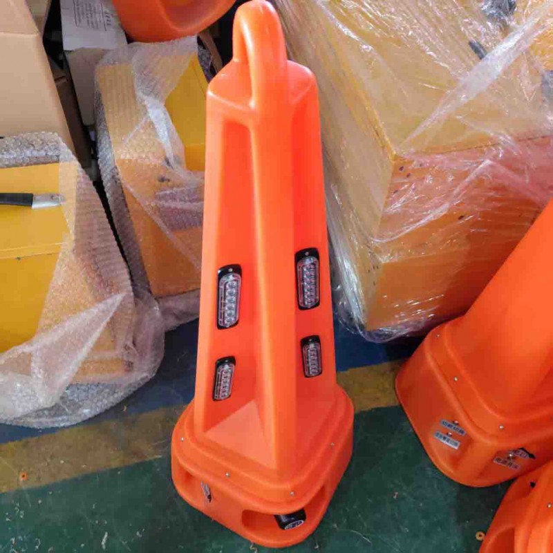 聲光警示路錐