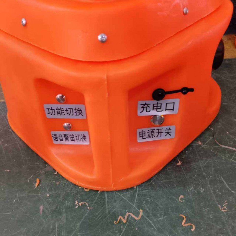 聲光路錐報(bào)警器2
